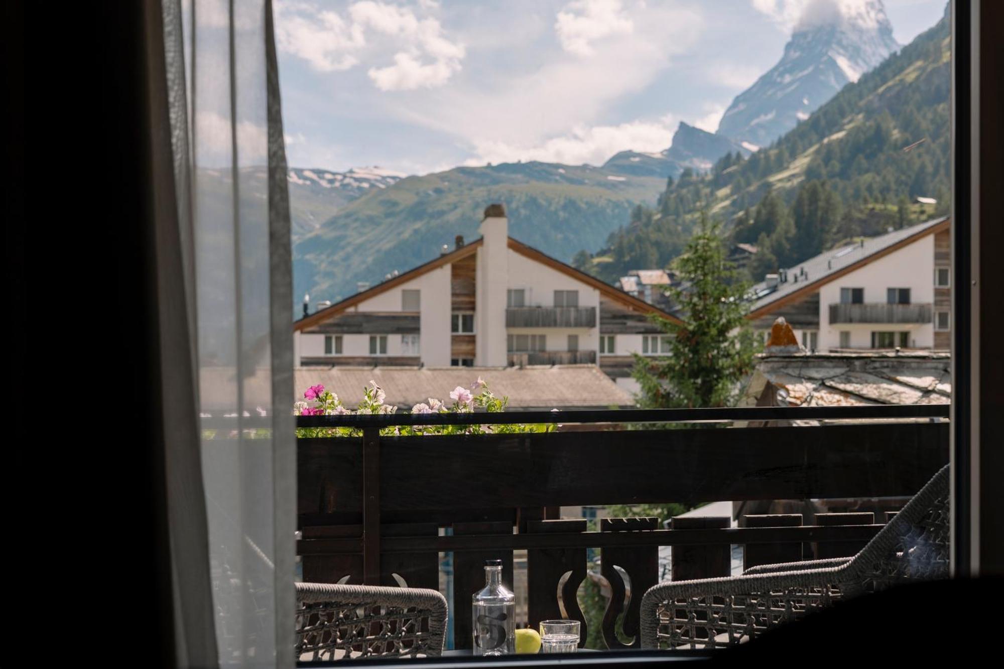 Schloss Zermatt - Active & Cbd Spa Hotel Exterior photo